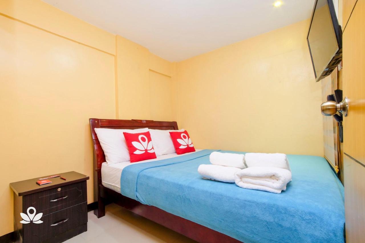 Zen Rooms Time Travellers Makati Μακάτι Εξωτερικό φωτογραφία