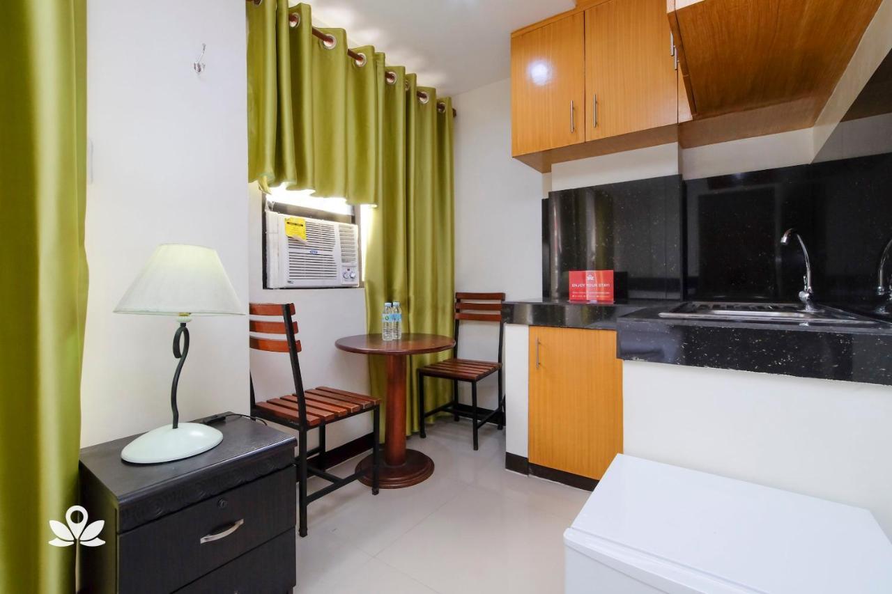 Zen Rooms Time Travellers Makati Μακάτι Εξωτερικό φωτογραφία
