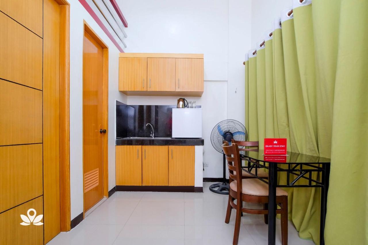 Zen Rooms Time Travellers Makati Μακάτι Εξωτερικό φωτογραφία